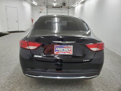 2015 Chrysler 200 Limited