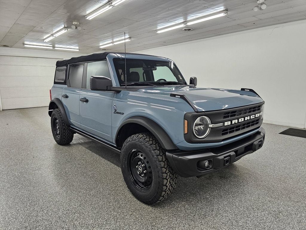 2022 Ford Bronco Black Diamond