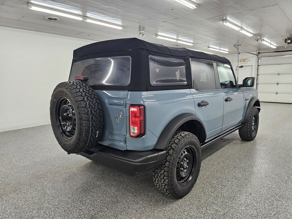 2022 Ford Bronco Black Diamond