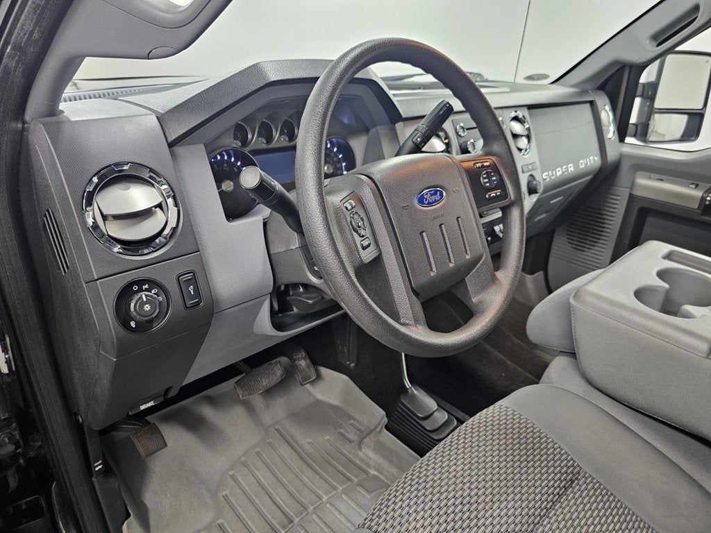 2014 Ford F-250SD XLT