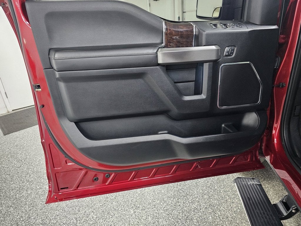 2017 Ford F-150 Platinum