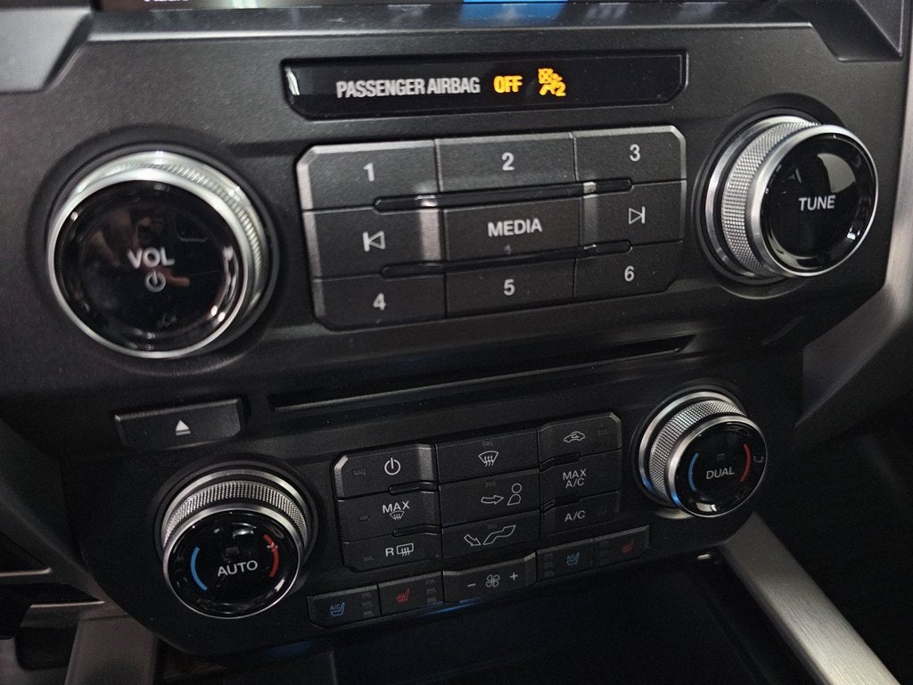 2017 Ford F-150 Platinum