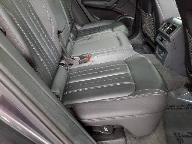 2023 Audi Q5 45 S line Premium quattro