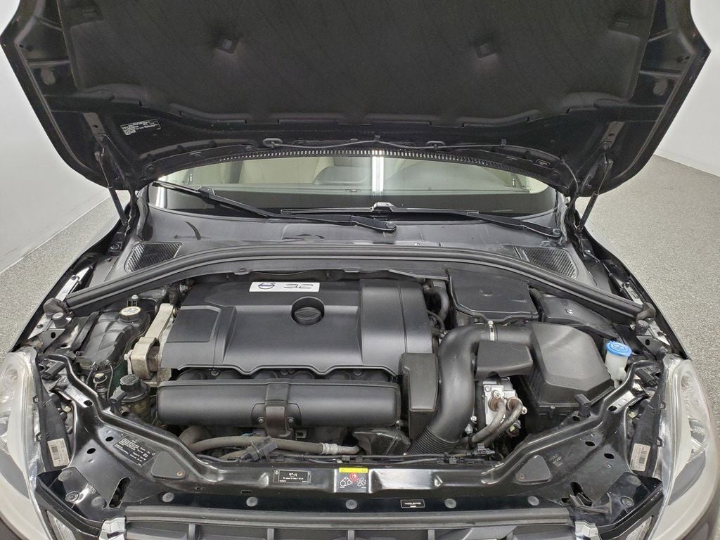 2011 Volvo XC60 3.2 R-Design