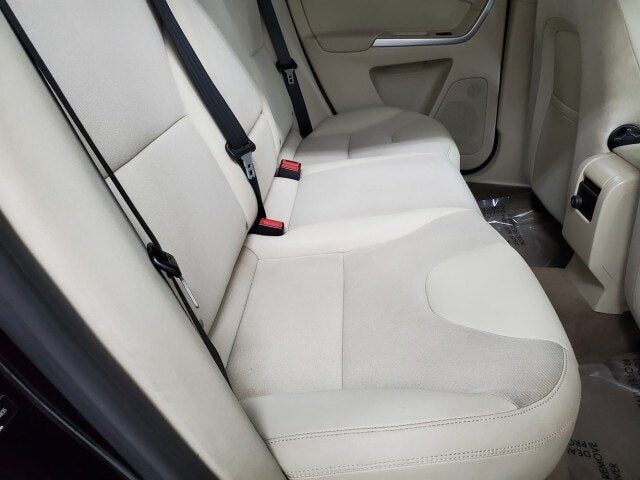 2011 Volvo XC60 3.2 R-Design