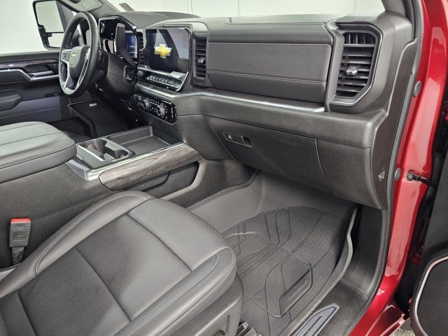 2025 Chevrolet Silverado 3500HD LTZ