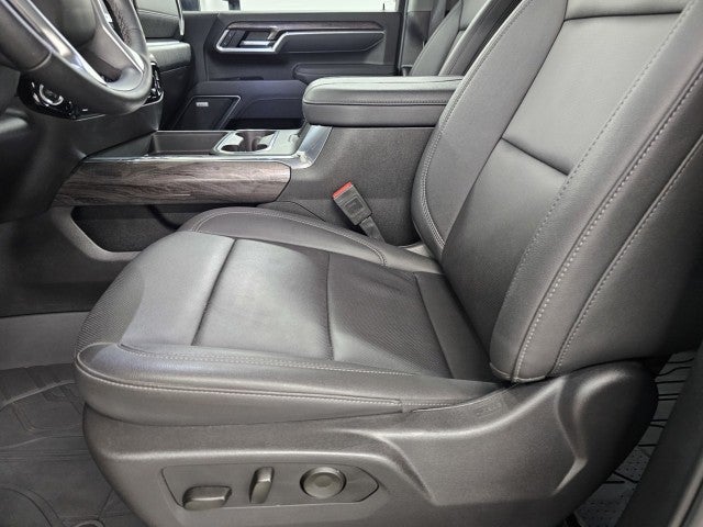 2025 Chevrolet Silverado 3500HD LTZ