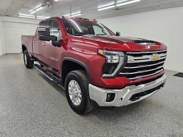 2025 Chevrolet Silverado 3500HD LTZ