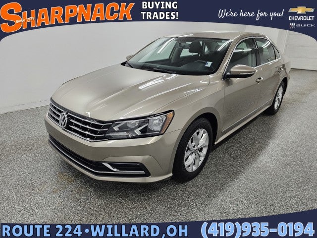 2016 Volkswagen Passat 1.8T S Auto PZEV's photo