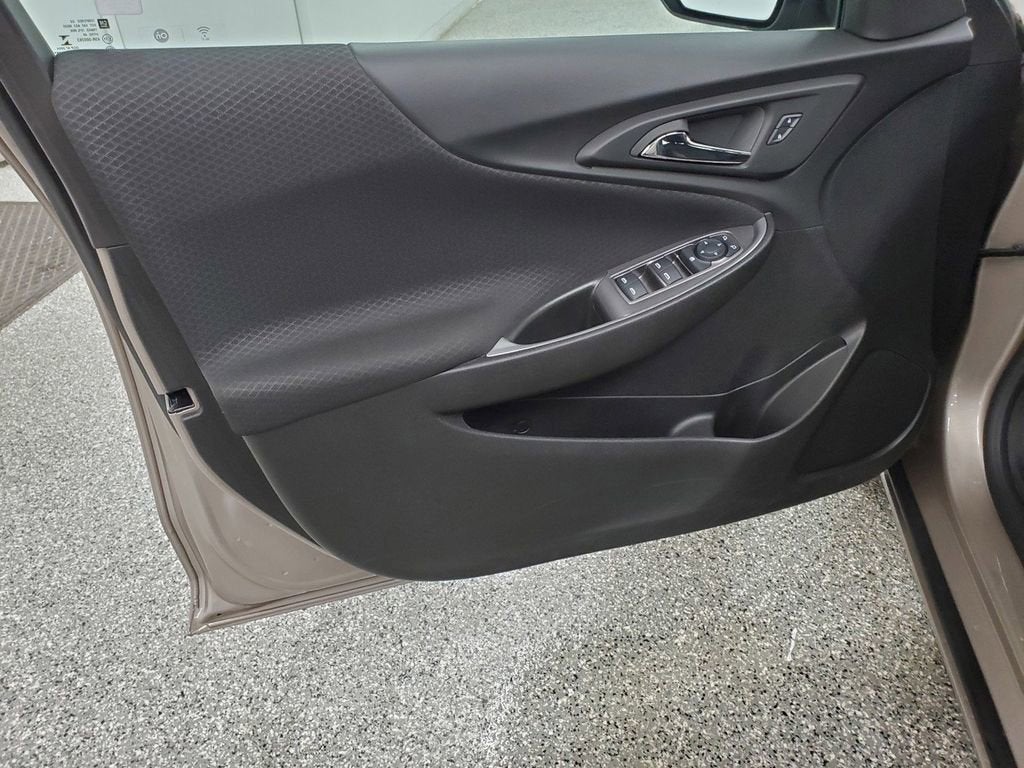 2023 Chevrolet Malibu LS