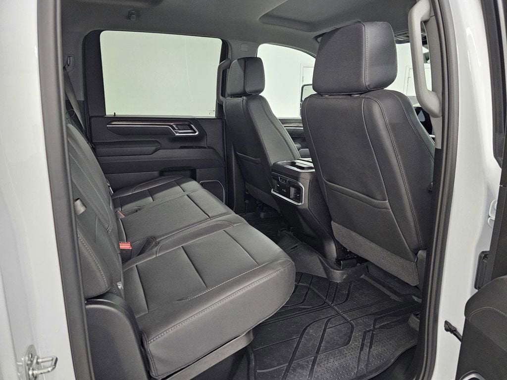 2025 Chevrolet Silverado 3500 HD LTZ