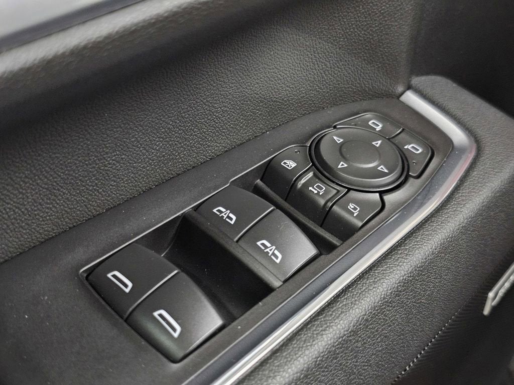 2025 Chevrolet Silverado 3500 HD LTZ