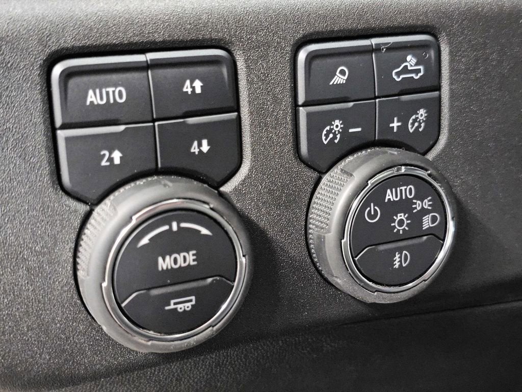 2025 Chevrolet Silverado 3500 HD LTZ