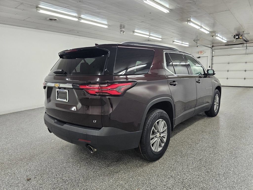 2022 Chevrolet Traverse LT Cloth