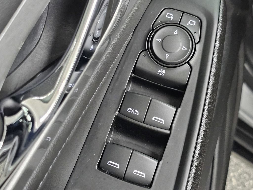 2024 Chevrolet Traverse Limited LT Cloth
