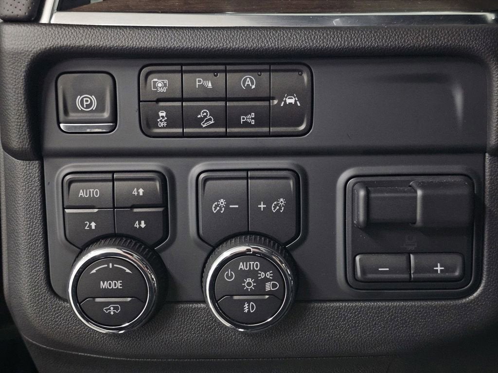 2025 Chevrolet Suburban High Country