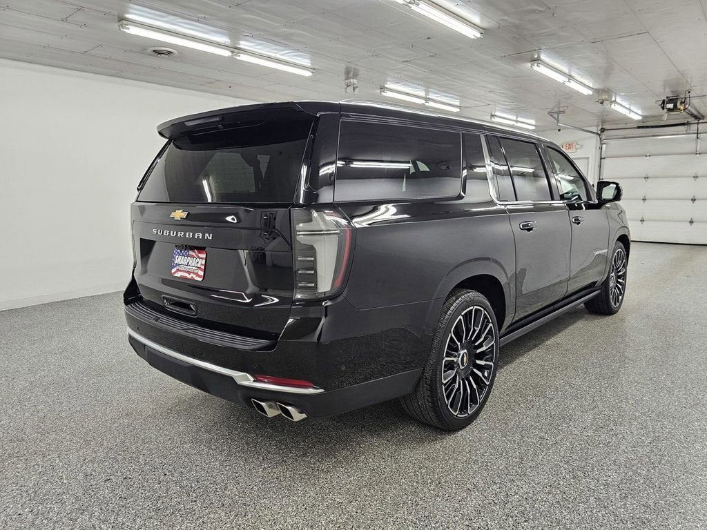 2025 Chevrolet Suburban High Country