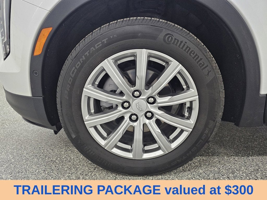 2023 Cadillac XT4 AWD Premium Luxury