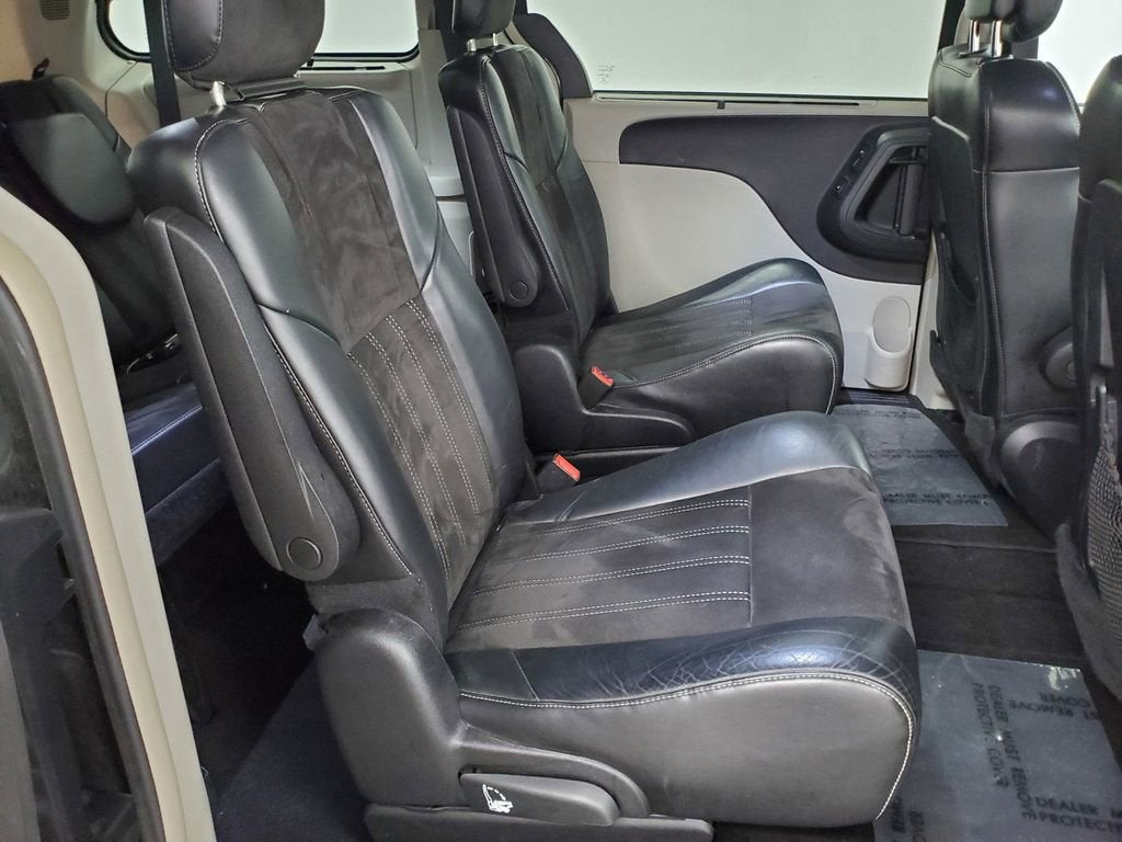 2014 Chrysler Town & Country Touring-L 30th Anniversary