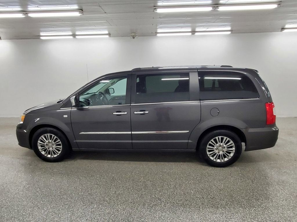 2014 Chrysler Town & Country Touring-L 30th Anniversary