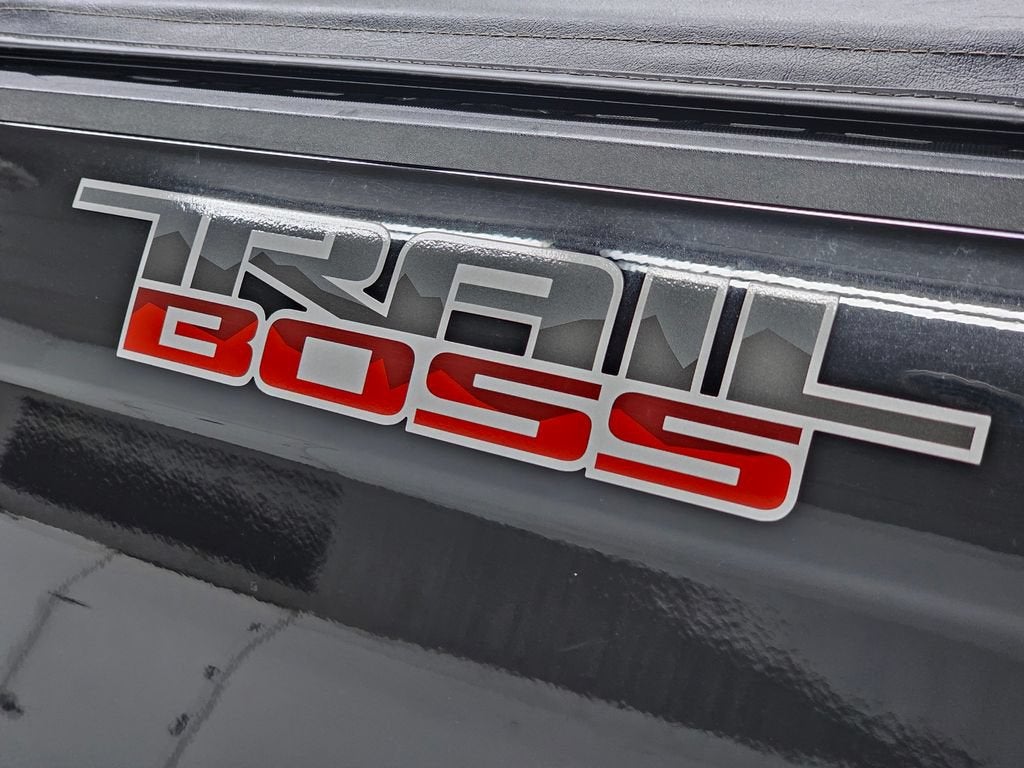 2021 Chevrolet Silverado 1500 Custom Trail Boss