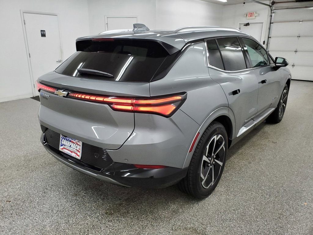 2025 Chevrolet Equinox EV LT