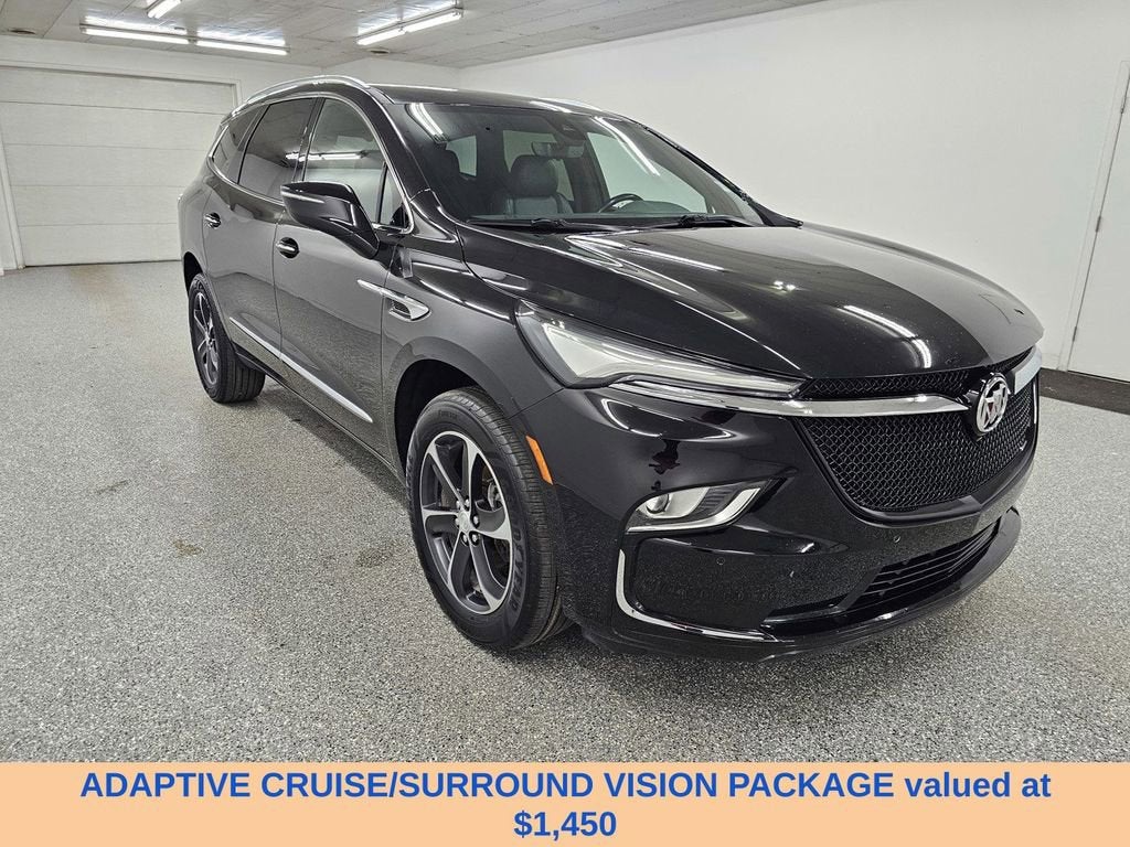 2022 Buick Enclave Essence