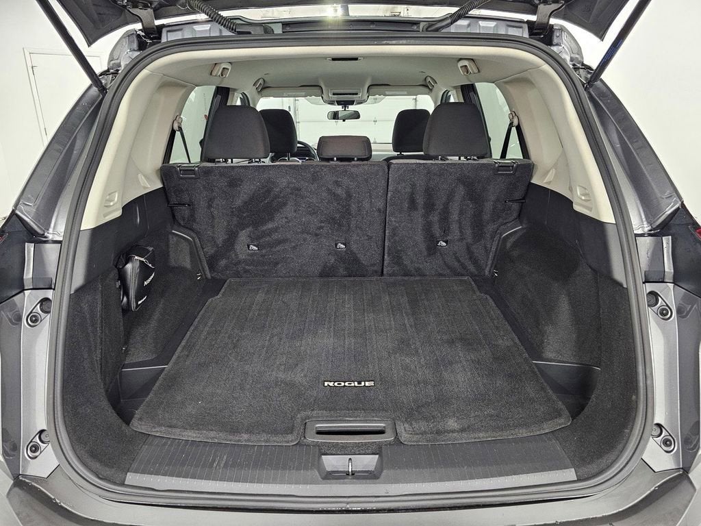 2022 Nissan Rogue S Intelligent AWD