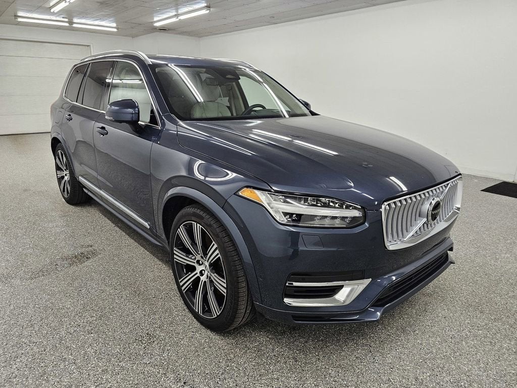 2025 Volvo XC90 Plug-In Hybrid Ultra
