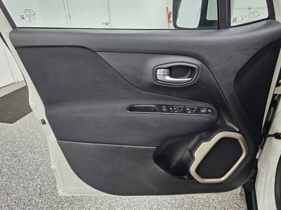2017 Jeep Renegade Latitude FWD